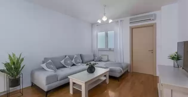 Apartman Melarnian u blizini plaže u Umagu