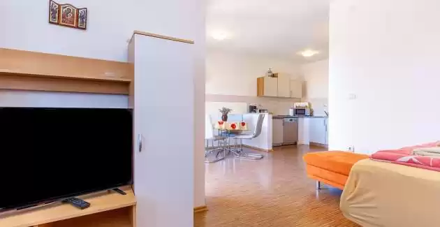 Apartman Mara Ližnjan A1