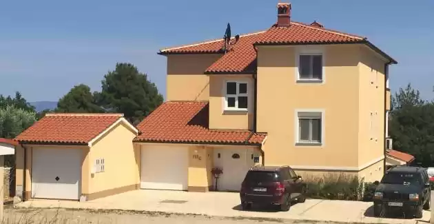 Apartman Mara Ližnjan A1