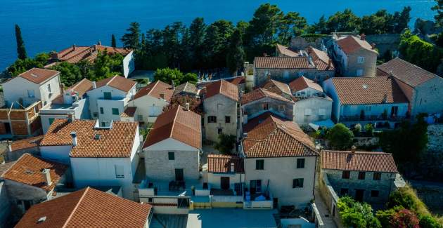 Apartment Mikec  in Old Town of Rab