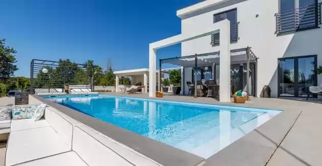 Luxury Villa Valhalla
