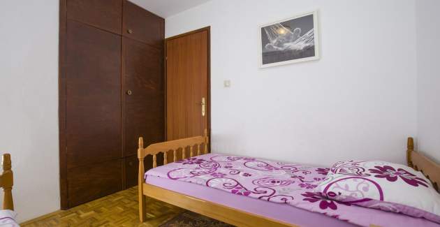 Apartment Laurus, Malinska