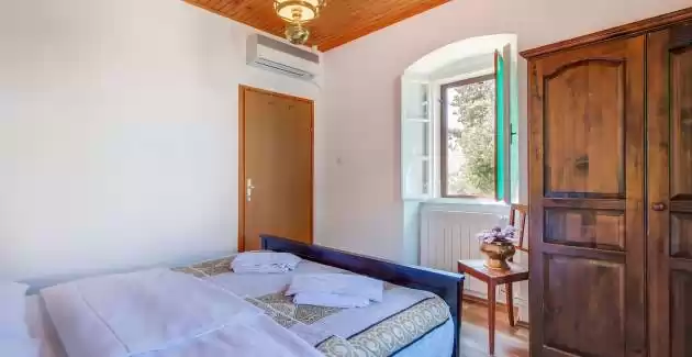 Villa Antique s privatnim bazenom na otoku Cresu