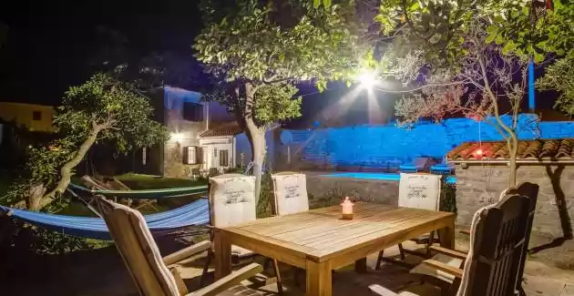 Villa Antique with private Pool on the Island of Cres