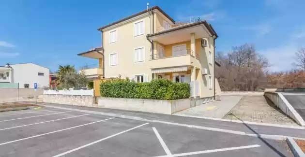 Apartman Mirjana u Karigadoru