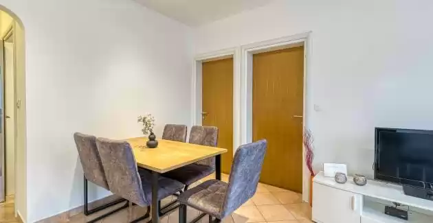 Apartman Mirjana u Karigadoru