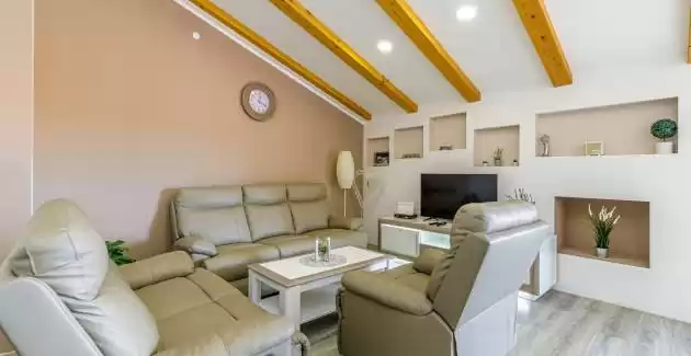 Two bedroom Attic Apartment Mirjana - Medulin