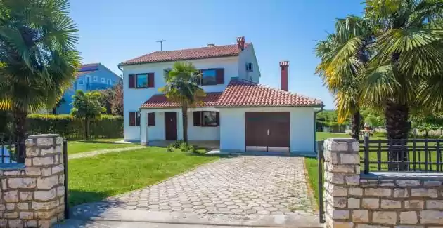 Villa Sabatti with Private Pool 