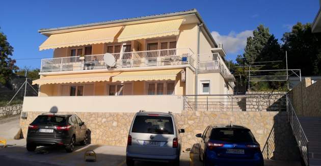 Apartment Bujan A1 with sea view in Crikvenica