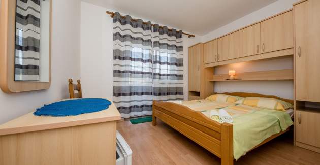 Double Room Marijana S4 Kampor