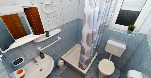 Apartmani Novotny - One Bedroom with Terrace - Zuti