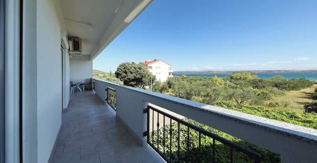 Apartment Alicia A1 on the island of Pasman