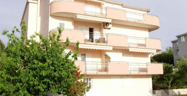 Villa Dolac / Two bedroom Apartment A1