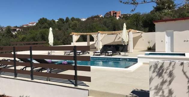 Villa Dolac / Three bedroom Apartment A5