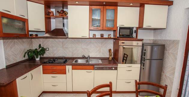 Apartment Sani