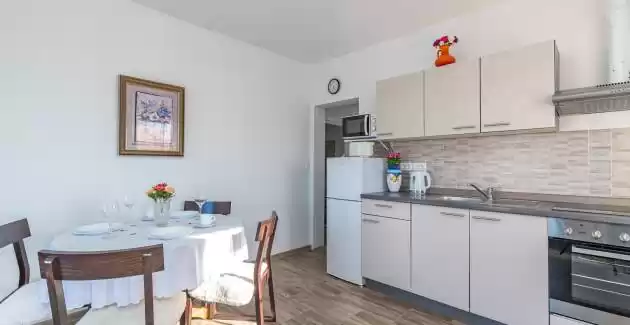 Casa Monshego / Appartamento con terrazzo A1