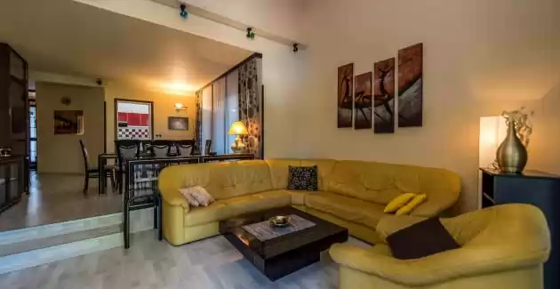 Villa Fabia u blizini plaže u Poreču