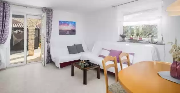 Ferienwohnung Mirna in Tar