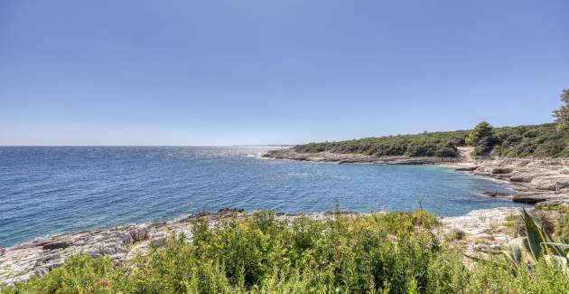 Cottage direkt am Strand von Kavran