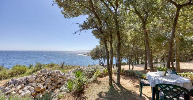 Cottage direkt am Strand von Kavran