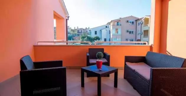 Apartman Edo A4 s balkonom, Pula