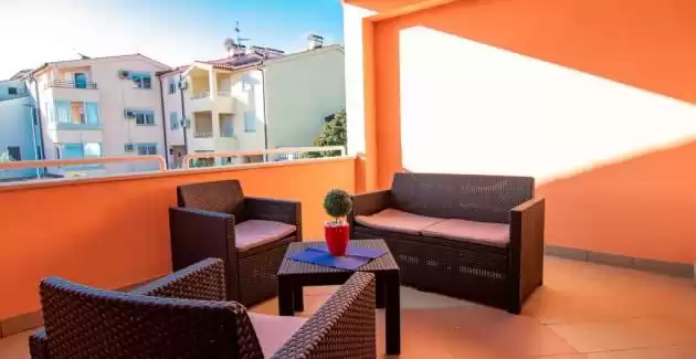 Apartman Edo A4 s balkonom, Pula