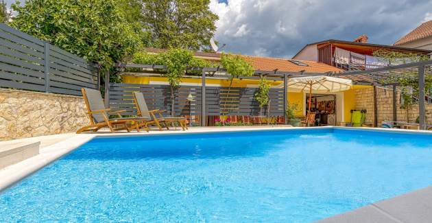 Holiday House Ljubas with private pool