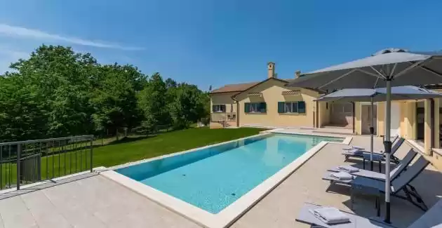 Ferienhaus Mateo mit privatem Infinity-Pool