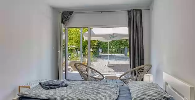 Schöne Hütte mit Jacuzzi in der Nähe von Labin