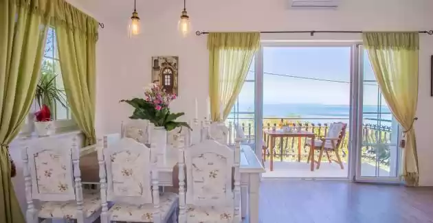 Villa Oliva con Piscina e Vista Mare