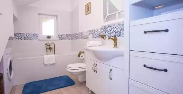 Villa Oliva con Piscina e Vista Mare