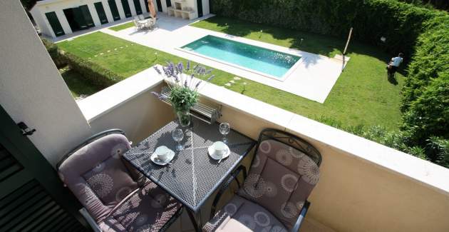 Apartment Bonsai with shared Pool