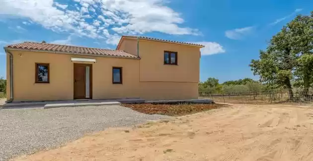 Karbonaca - Ferienhaus mit privatem Pool