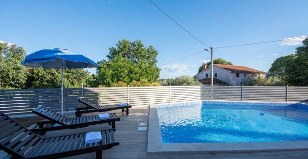 Ferienwohnung Mariuccia mit privatem Pool