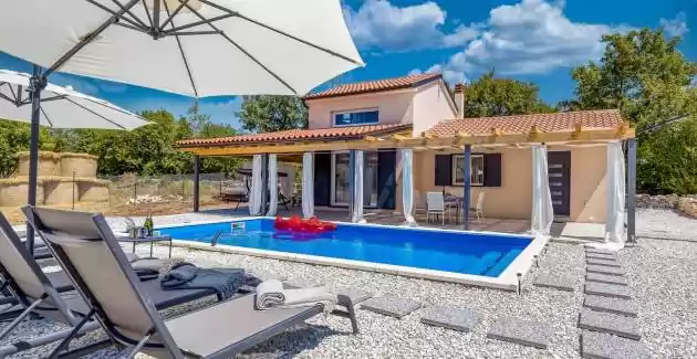 Casa Vacanze Krase con piscina