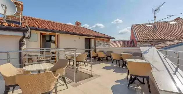 Apartment Merite - Umag, Casa Viktor