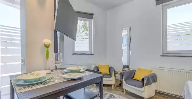 Nido / Studio-Apartment Stela