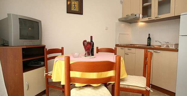 Apartment Lukic A2 - Okrug Gornji