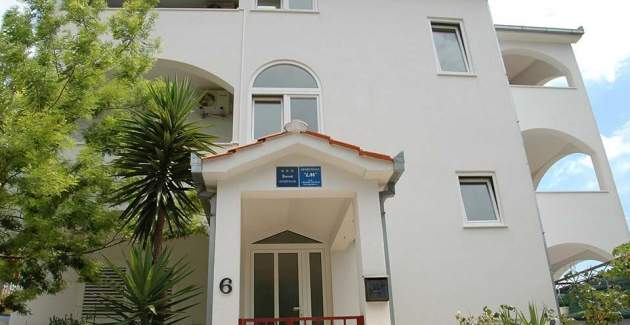 Apartment Lukic A2 - Okrug Gornji