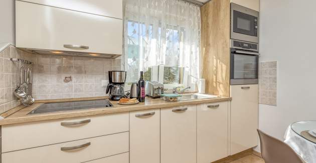 Studio Apartment Lili Kastav-Opatija