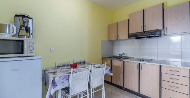 Apartman Kivi 200m do plaže