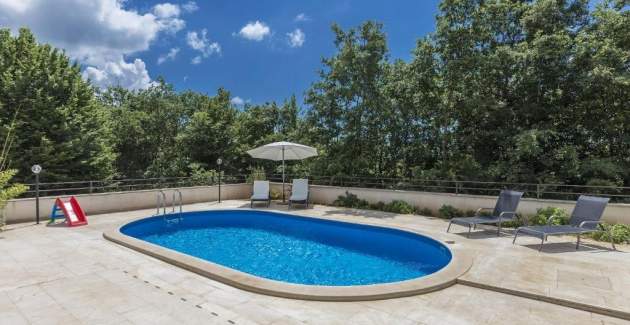 Villa Lucia with heated pool near Vodnjan