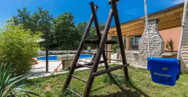 Villa Lucia con piscina riscaldata a Dignano