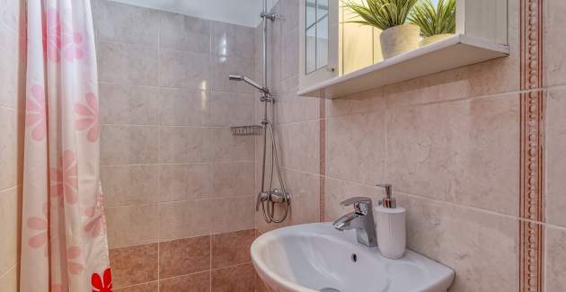 Haus Diana / Ferienwohnung A2