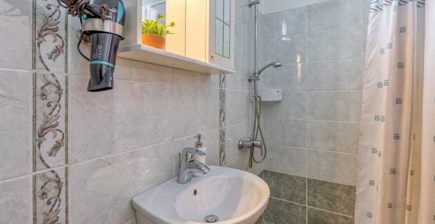 Haus Diana / Ferienwohnung A2