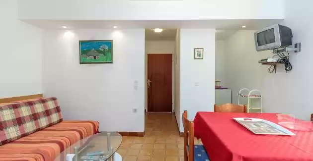 Apartment Kamelia A1