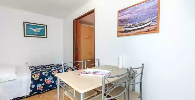 Ferienwohnung Kamelia A2