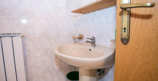 Ground Floor Apartment Dado II