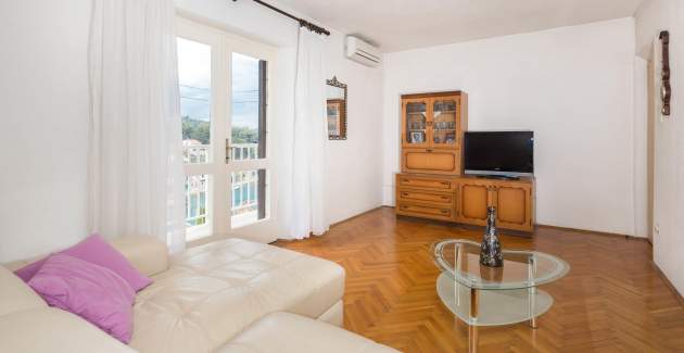 Apartman Marija Brac A1