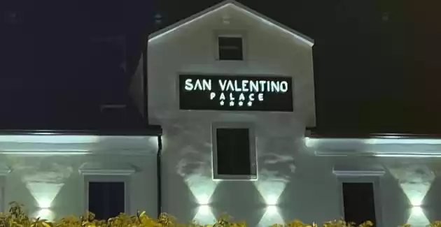 Palace San Valentino / Luxury Double Room 201 with Sauna and Jacuzzi